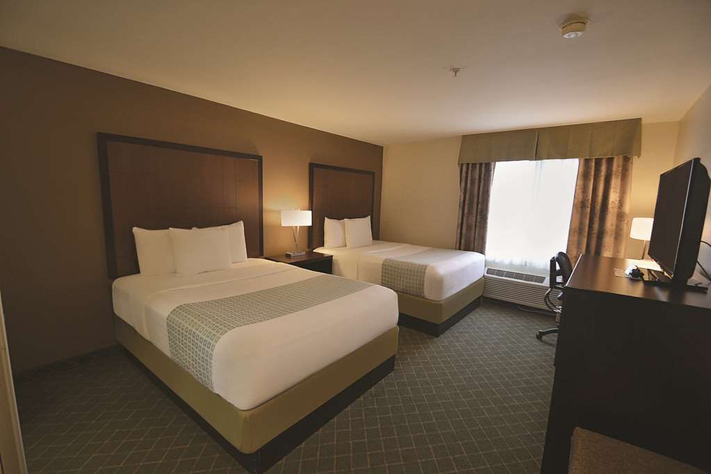 Hotel La Quinta By Wyndham Airport
